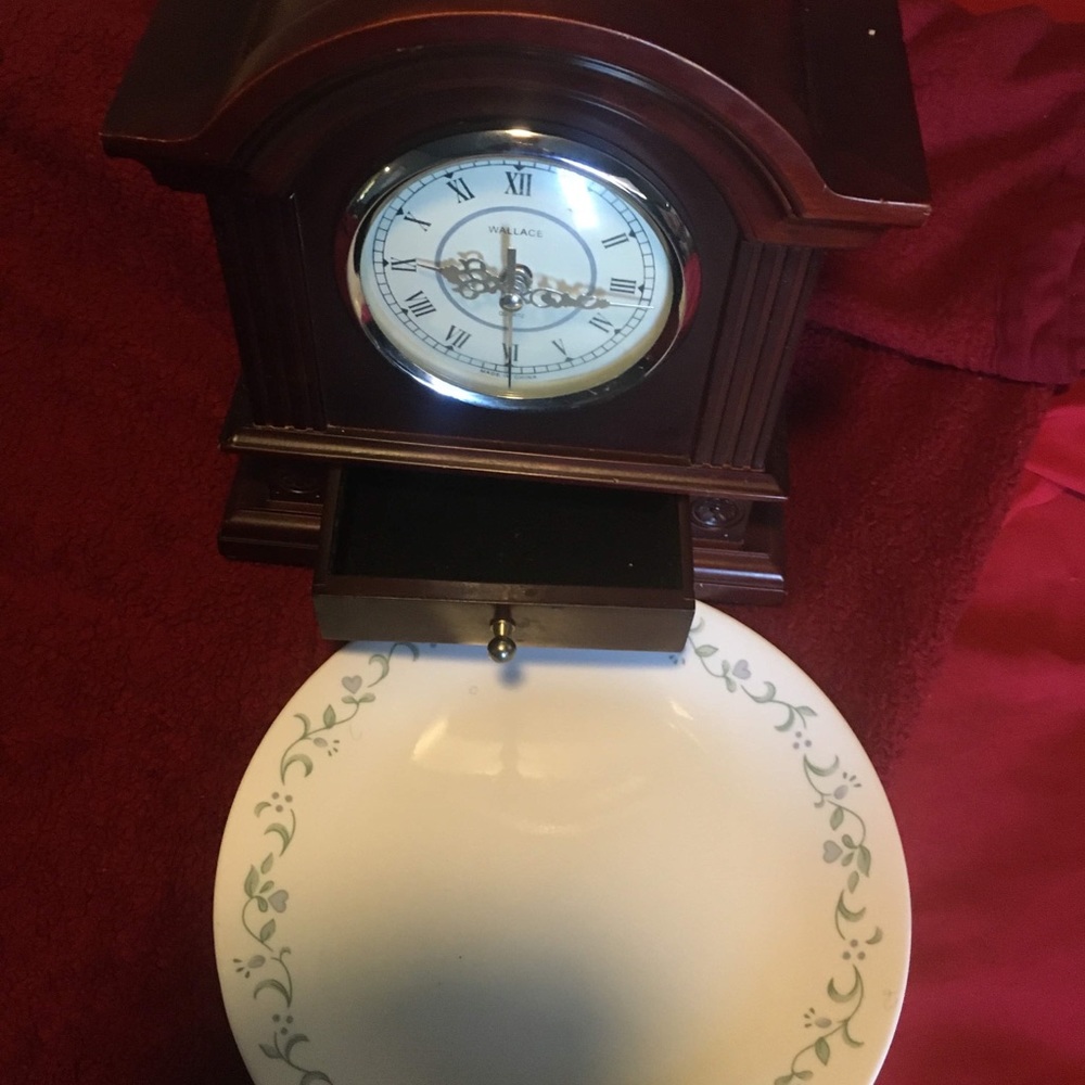 Wallace silversmith mantel clock